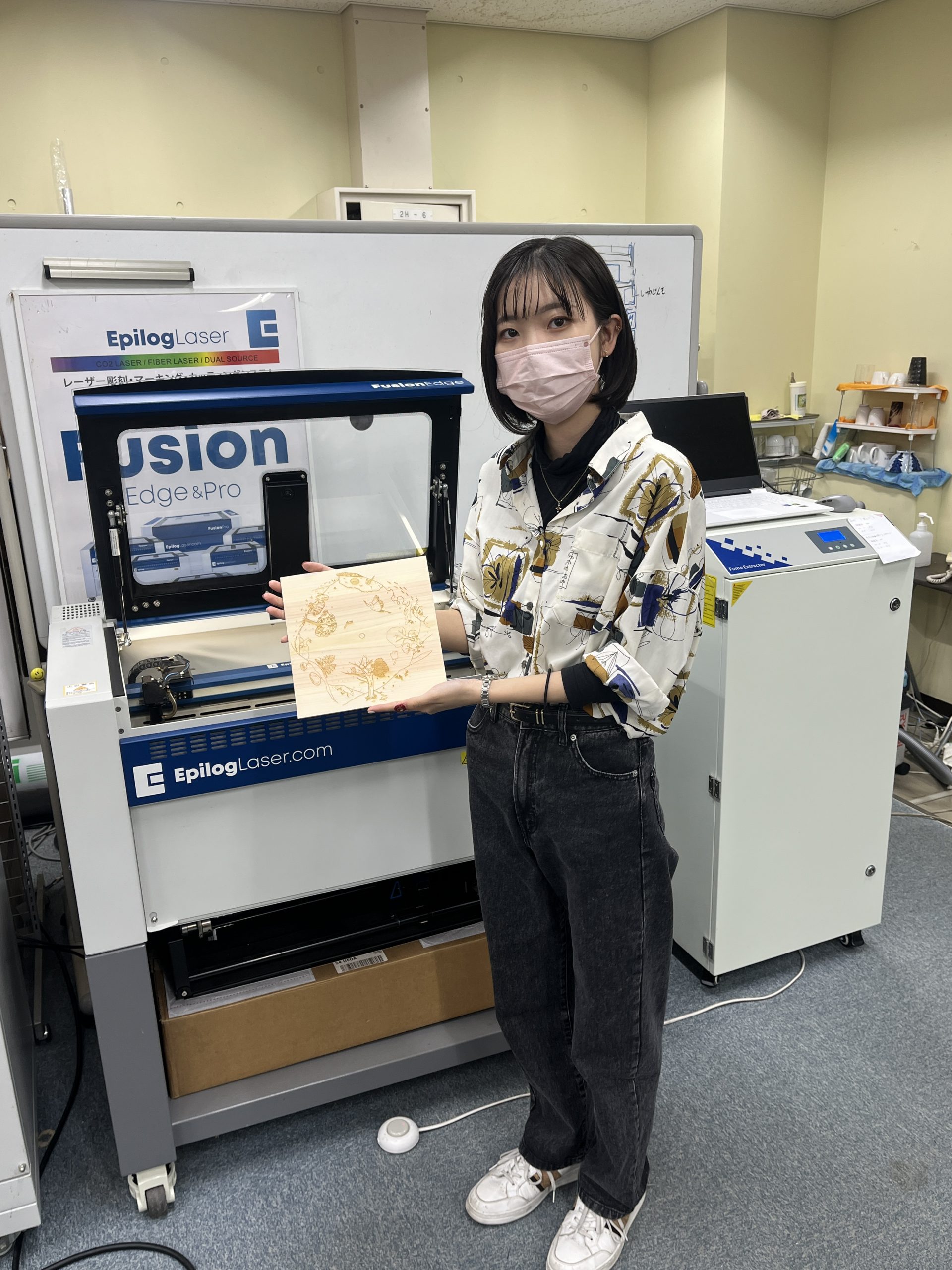 ▲学内コンペにて選ばれたデザイン学科4年生の酒井さん