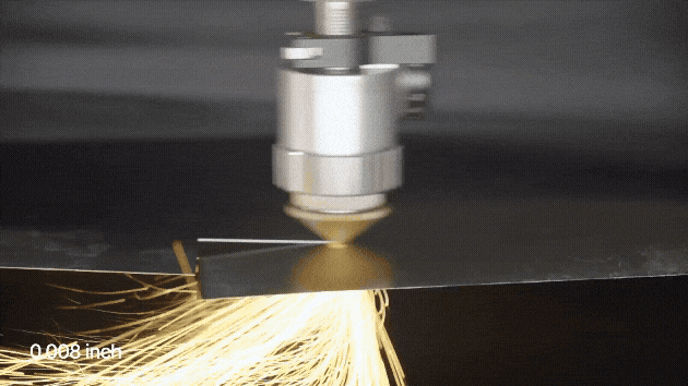 0.2ミリから10ミリまでの金属が順に切断されている