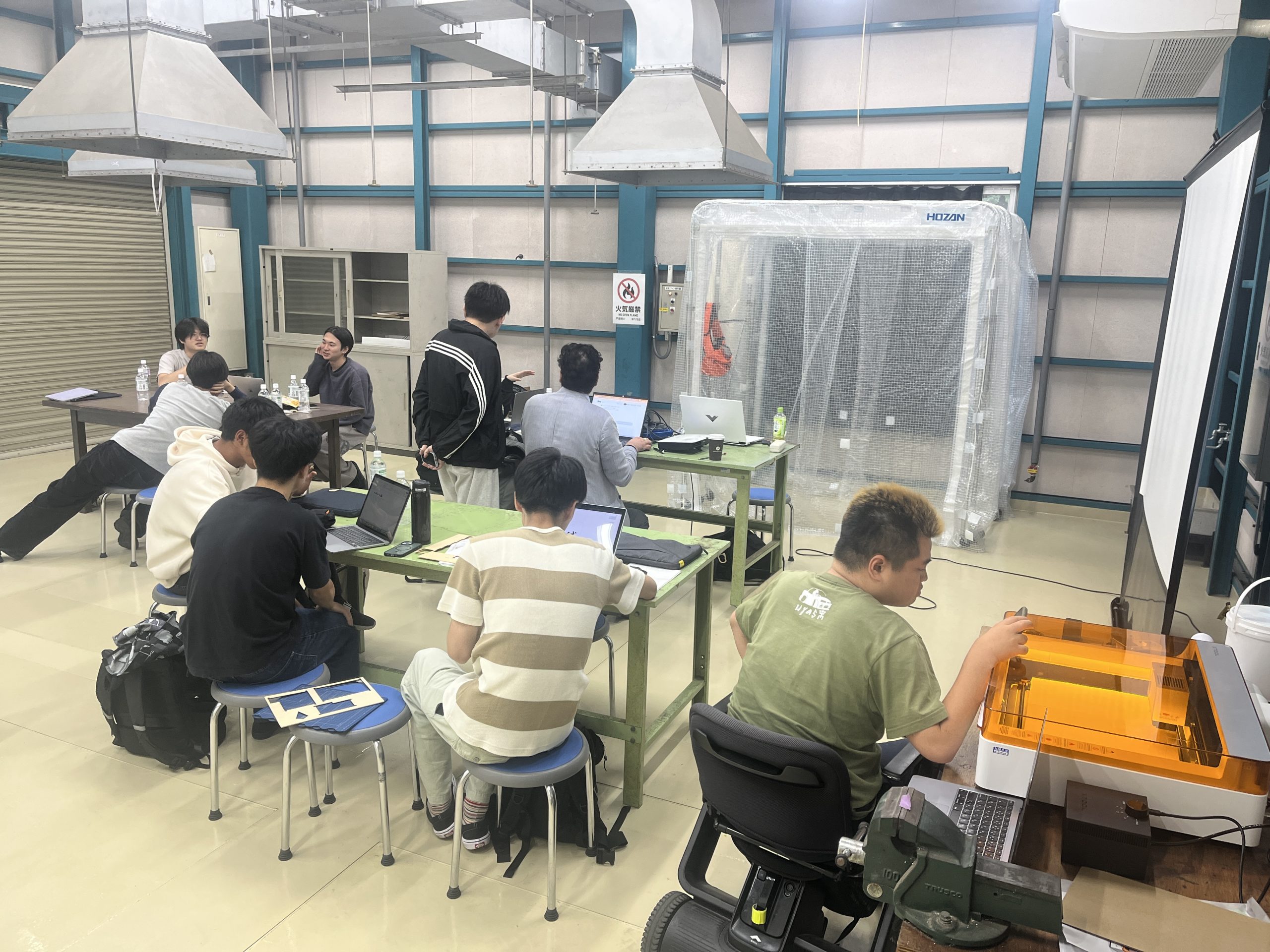 ▲第二工場でxToolm1ultraを使っての演習